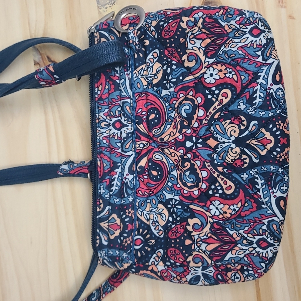 Baggallini Crossbody/Wristlet